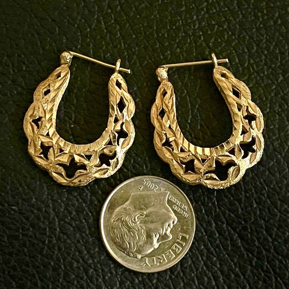Beautiful 14k Solid Gold Pair of Custom Earrings - Picture 5 of 5